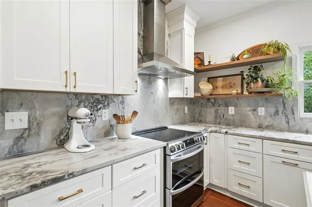 4411 Paces Battle Nw, Atlanta, Georgia 30327, 3 Bedrooms Bedrooms, ,3 BathroomsBathrooms,Residential,For Sale,4411 Paces Battle Nw,7636962