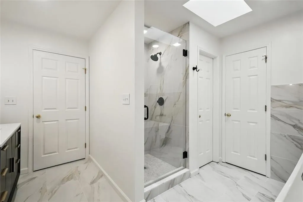 4411 Paces Battle Nw, Atlanta, Georgia 30327, 3 Bedrooms Bedrooms, ,3 BathroomsBathrooms,Residential,For Sale,4411 Paces Battle Nw,7636962