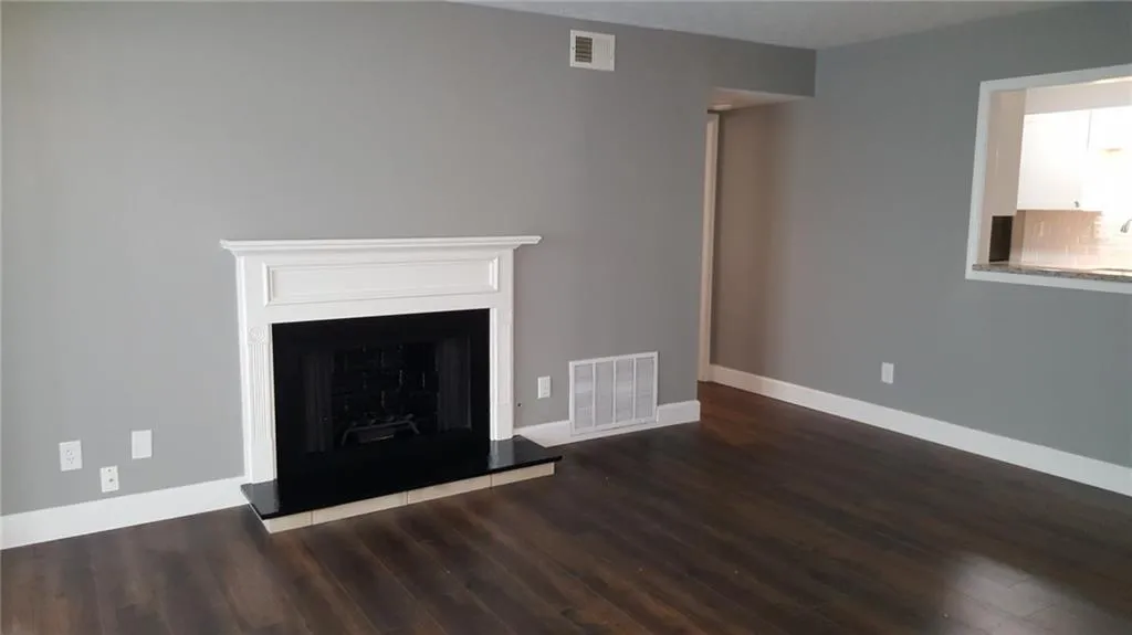 1208 Vicksburg Place, Sandy Springs, Georgia 30350, 2 Bedrooms Bedrooms, ,2 BathroomsBathrooms,Residential,Sold,1208 Vicksburg Place,5795350 1208 Vicksburg Place, Sandy Springs, Georgia 30350, 2 Bedrooms Bedrooms, ,2 BathroomsBathrooms,Residential,Sold,1208 Vicksburg Place,5795350