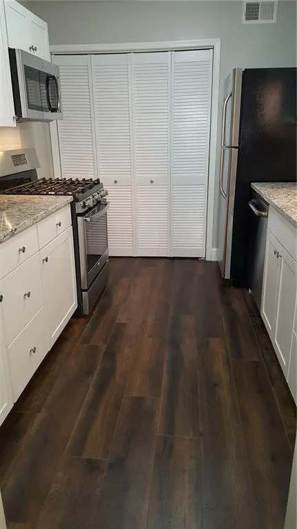 1208 Vicksburg Place, Sandy Springs, Georgia 30350, 2 Bedrooms Bedrooms, ,2 BathroomsBathrooms,Residential,Sold,1208 Vicksburg Place,5795350 1208 Vicksburg Place, Sandy Springs, Georgia 30350, 2 Bedrooms Bedrooms, ,2 BathroomsBathrooms,Residential,Sold,1208 Vicksburg Place,5795350