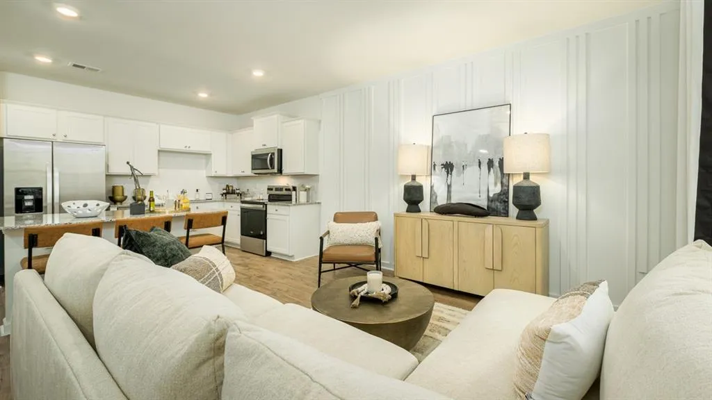 1392 Sweethshrub Place Unit 29, Atlanta, Georgia 30318, 3 Bedrooms Bedrooms, ,2 BathroomsBathrooms,Residential,For Sale,1392 Sweethshrub Place Unit 29,7624713