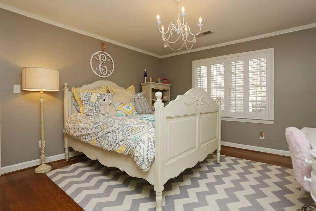 135 Trail Point, Sandy Springs, Georgia 30350, 5 Bedrooms Bedrooms, ,4 BathroomsBathrooms,Residential,Sold,135 Trail Point,5663630