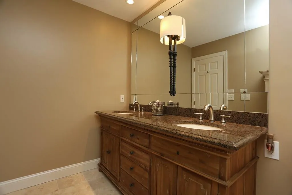 135 Trail Point, Sandy Springs, Georgia 30350, 5 Bedrooms Bedrooms, ,4 BathroomsBathrooms,Residential,Sold,135 Trail Point,5663630