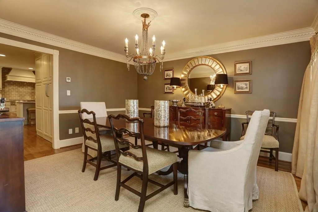 135 Trail Point, Sandy Springs, Georgia 30350, 5 Bedrooms Bedrooms, ,4 BathroomsBathrooms,Residential,Sold,135 Trail Point,5663630