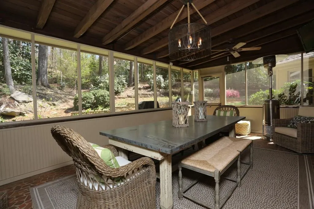 135 Trail Point, Sandy Springs, Georgia 30350, 5 Bedrooms Bedrooms, ,4 BathroomsBathrooms,Residential,Sold,135 Trail Point,5663630