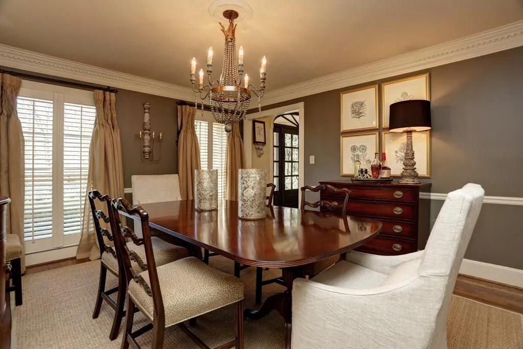 135 Trail Point, Sandy Springs, Georgia 30350, 5 Bedrooms Bedrooms, ,4 BathroomsBathrooms,Residential,Sold,135 Trail Point,5663630