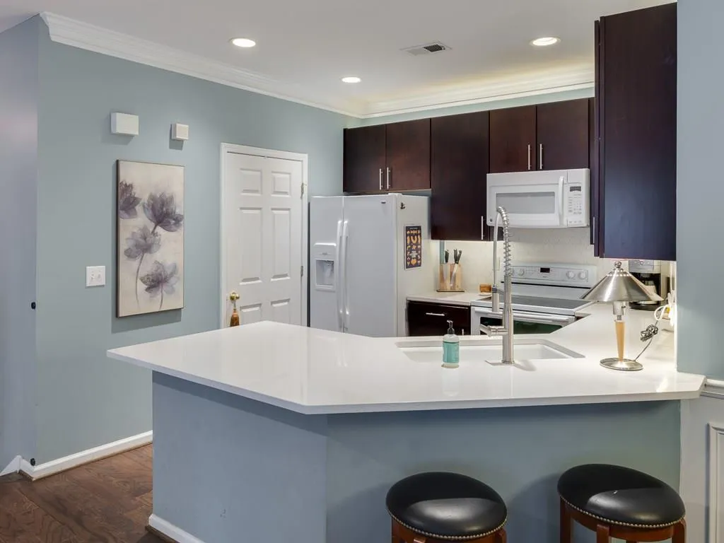 2400 Cumberland Parkway Se Unit 5521, Atlanta, Georgia 30339, 2 Bedrooms Bedrooms, ,1 BathroomBathrooms,Residential,Sold,2400 Cumberland Parkway Se Unit 5521,6028885