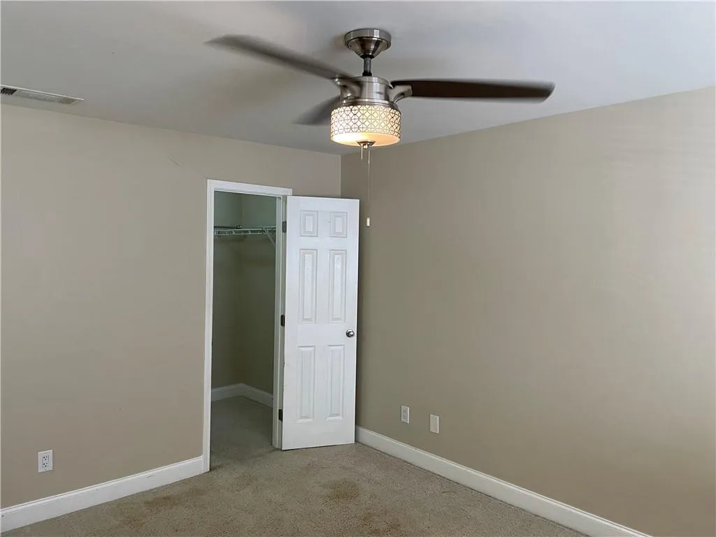 6980 Roswell Road Unit L2, Atlanta, Georgia 30328, 1 Bedroom Bedrooms, ,1 BathroomBathrooms,Residential,Sold,6980 Roswell Road Unit L2,7065935