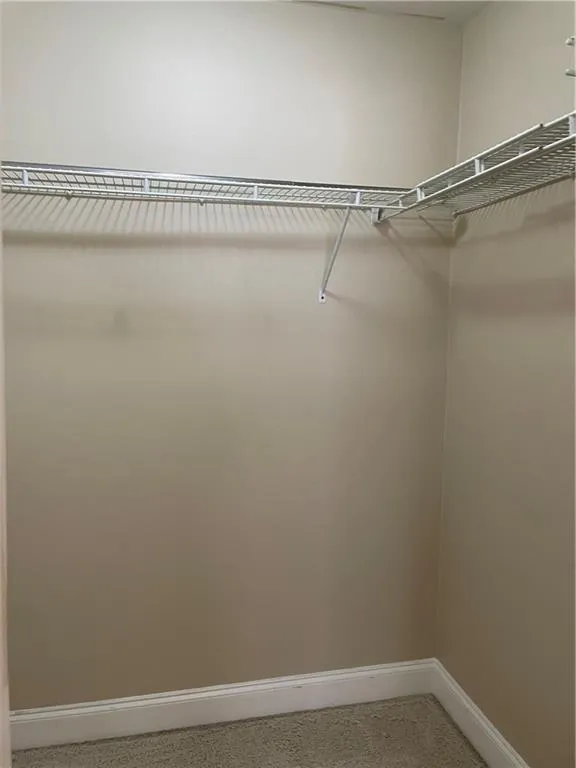 6980 Roswell Road Unit L2, Atlanta, Georgia 30328, 1 Bedroom Bedrooms, ,1 BathroomBathrooms,Residential,Sold,6980 Roswell Road Unit L2,7065935