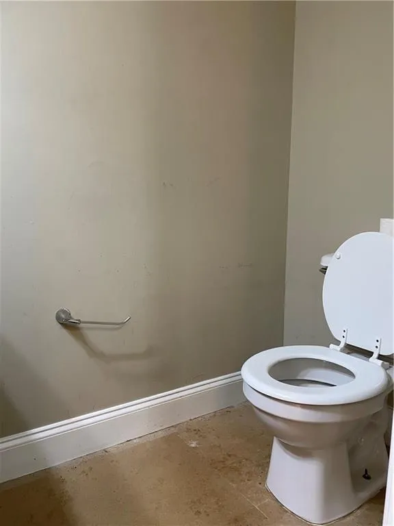 6980 Roswell Road Unit L2, Atlanta, Georgia 30328, 1 Bedroom Bedrooms, ,1 BathroomBathrooms,Residential,Sold,6980 Roswell Road Unit L2,7065935