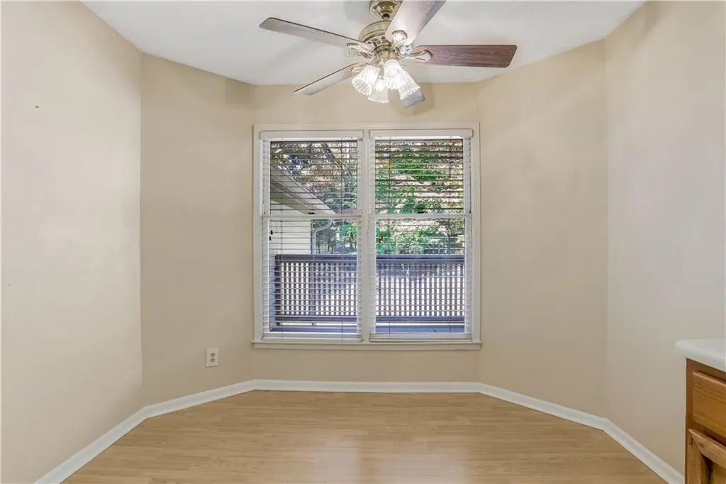 404 Garden Court, Sandy Springs, Georgia 30328, 3 Bedrooms Bedrooms, ,2 BathroomsBathrooms,Residential,Sold,404 Garden Court,6968459