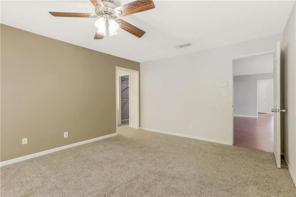 404 Garden Court, Sandy Springs, Georgia 30328, 3 Bedrooms Bedrooms, ,2 BathroomsBathrooms,Residential,Sold,404 Garden Court,6968459