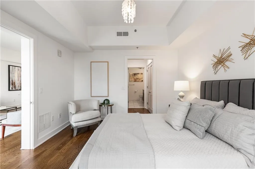 1100 Howell Mill Road Nw Unit 404, Atlanta, Georgia 30318, 1 Bedroom Bedrooms, ,1 BathroomBathrooms,Residential,For Sale,1100 Howell Mill Road Nw Unit 404,7661844