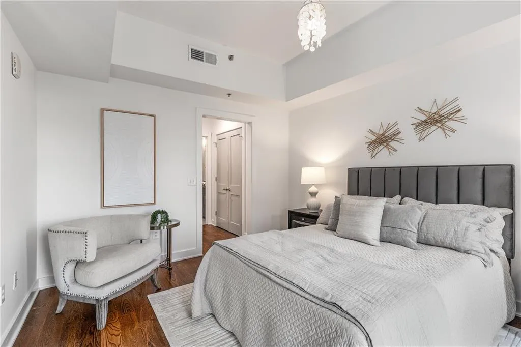 1100 Howell Mill Road Nw Unit 404, Atlanta, Georgia 30318, 1 Bedroom Bedrooms, ,1 BathroomBathrooms,Residential,For Sale,1100 Howell Mill Road Nw Unit 404,7661844