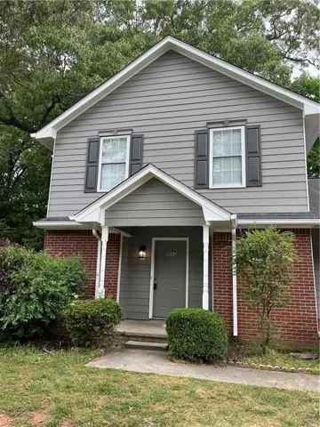 5843 Summerglen Lane, Atlanta, Georgia 30349