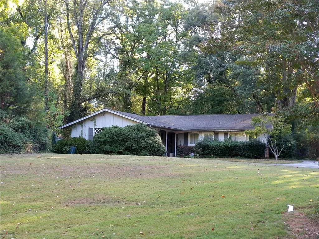 6369 Cherry Tree Lane, Sandy Springs, Georgia 30328, 3 Bedrooms Bedrooms, ,2 BathroomsBathrooms,Residential,Sold,6369 Cherry Tree Lane,5757600