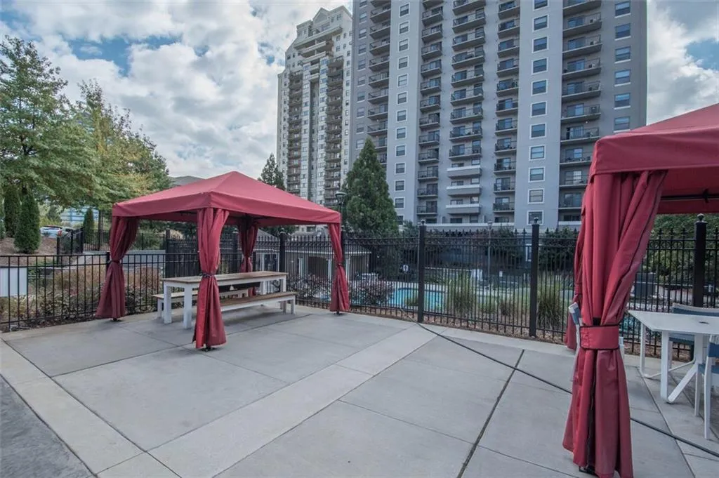 795 Hammond Unit 706, Atlanta, Georgia 30328, 2 Bedrooms Bedrooms, ,1 BathroomBathrooms,Residential,Sold,795 Hammond Unit 706,6964102