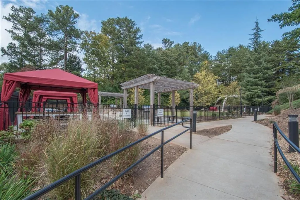 795 Hammond Unit 706, Atlanta, Georgia 30328, 2 Bedrooms Bedrooms, ,1 BathroomBathrooms,Residential,Sold,795 Hammond Unit 706,6964102