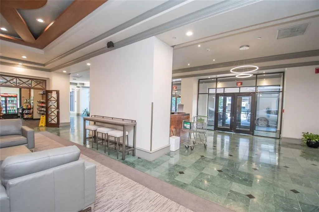 795 Hammond Unit 706, Atlanta, Georgia 30328, 2 Bedrooms Bedrooms, ,1 BathroomBathrooms,Residential,Sold,795 Hammond Unit 706,6964102