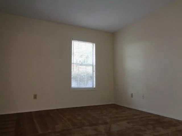 608 Natchez Trace, Atlanta, Georgia 30350, 2 Bedrooms Bedrooms, ,2 BathroomsBathrooms,Residential,Sold,608 Natchez Trace,7378564