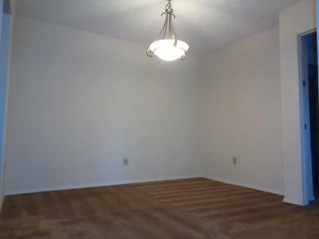 608 Natchez Trace, Atlanta, Georgia 30350, 2 Bedrooms Bedrooms, ,2 BathroomsBathrooms,Residential,Sold,608 Natchez Trace,7378564