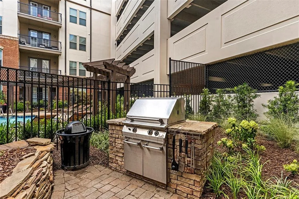 901 Abernathy Road Ne Unit 6250, Atlanta, Georgia 30328, 3 Bedrooms Bedrooms, ,2 BathroomsBathrooms,Residential,Sold,901 Abernathy Road Ne Unit 6250,7392142