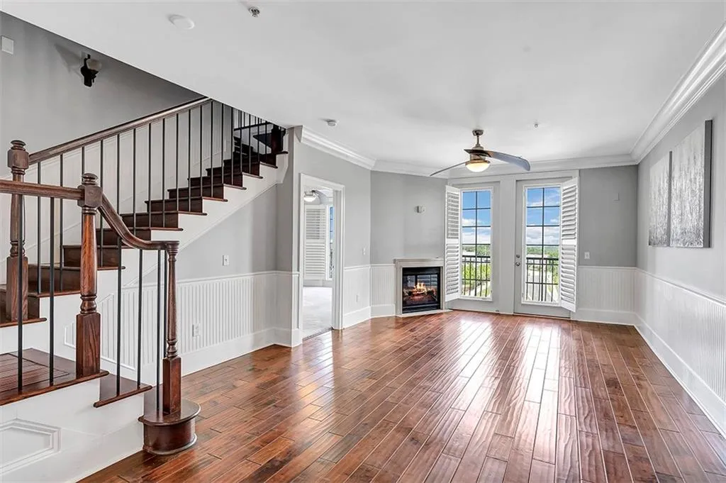 901 Abernathy Road Ne Unit 6250, Atlanta, Georgia 30328, 3 Bedrooms Bedrooms, ,2 BathroomsBathrooms,Residential,Sold,901 Abernathy Road Ne Unit 6250,7392142