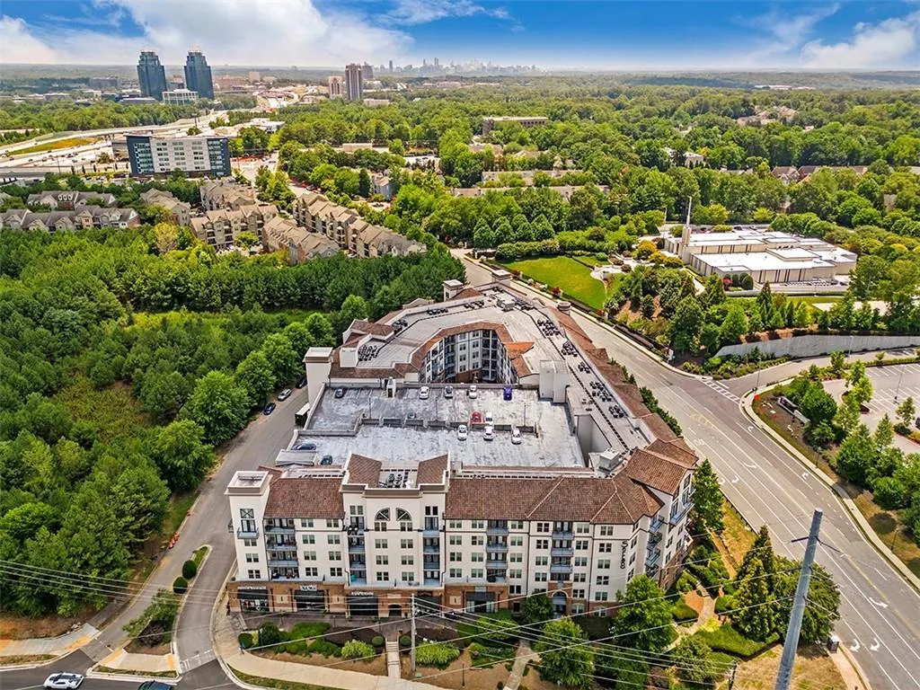 901 Abernathy Road Ne Unit 6250, Atlanta, Georgia 30328, 3 Bedrooms Bedrooms, ,2 BathroomsBathrooms,Residential,Sold,901 Abernathy Road Ne Unit 6250,7392142