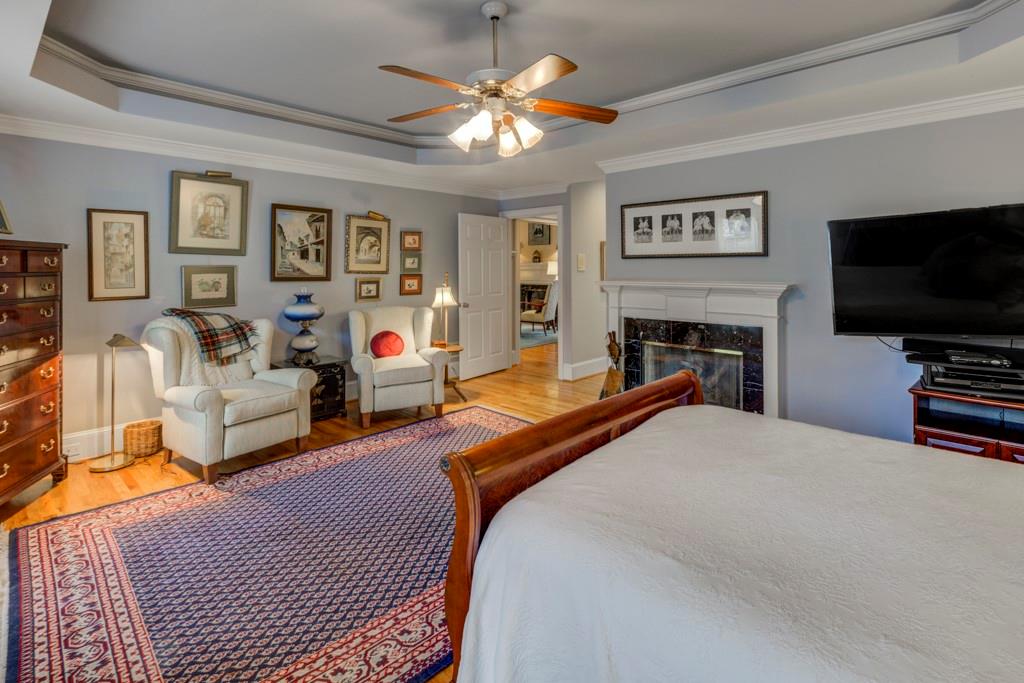 320 Morgan Farm Court, Sandy Springs, Georgia 30342, 6 Bedrooms Bedrooms, ,4 BathroomsBathrooms,Residential,Sold,320 Morgan Farm Court,7333812