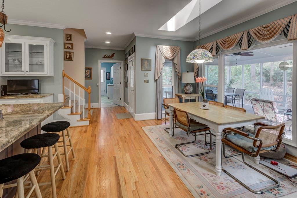 320 Morgan Farm Court, Sandy Springs, Georgia 30342, 6 Bedrooms Bedrooms, ,4 BathroomsBathrooms,Residential,Sold,320 Morgan Farm Court,7333812