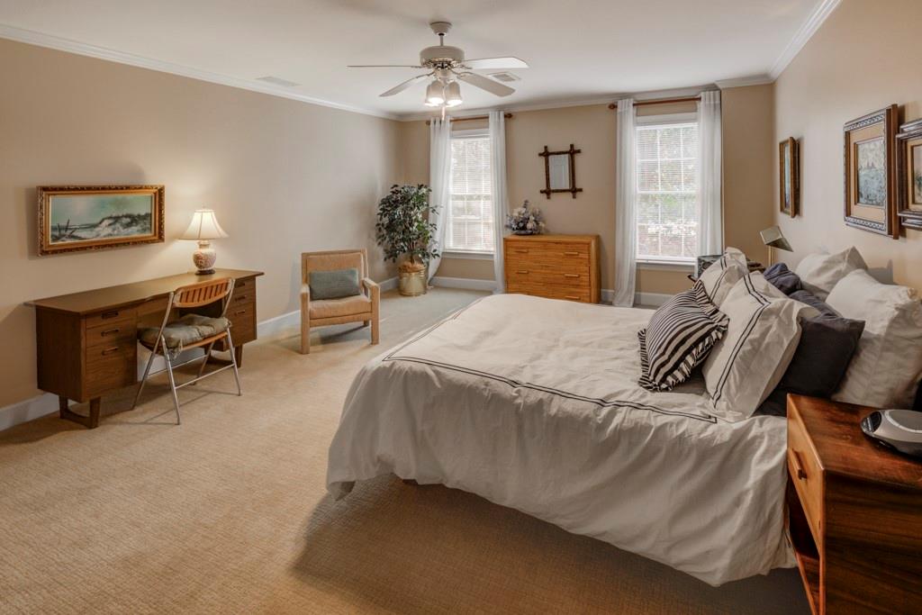 320 Morgan Farm Court, Sandy Springs, Georgia 30342, 6 Bedrooms Bedrooms, ,4 BathroomsBathrooms,Residential,Sold,320 Morgan Farm Court,7333812