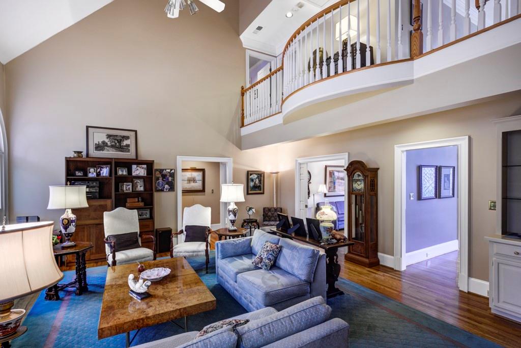 320 Morgan Farm Court, Sandy Springs, Georgia 30342, 6 Bedrooms Bedrooms, ,4 BathroomsBathrooms,Residential,Sold,320 Morgan Farm Court,7333812