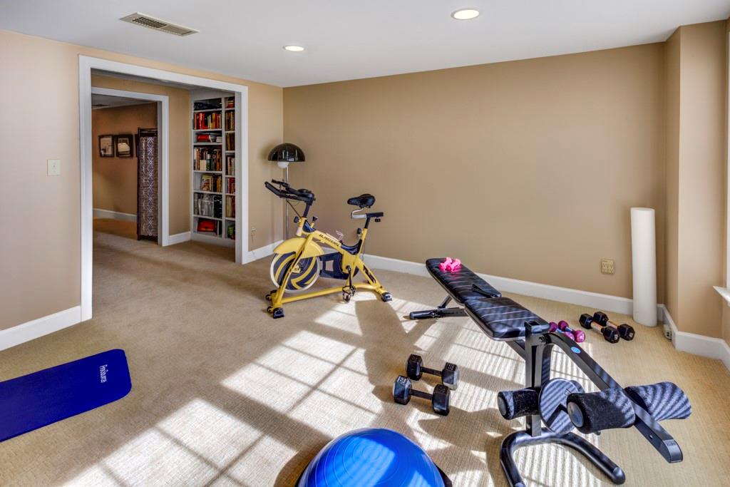 320 Morgan Farm Court, Sandy Springs, Georgia 30342, 6 Bedrooms Bedrooms, ,4 BathroomsBathrooms,Residential,Sold,320 Morgan Farm Court,7333812