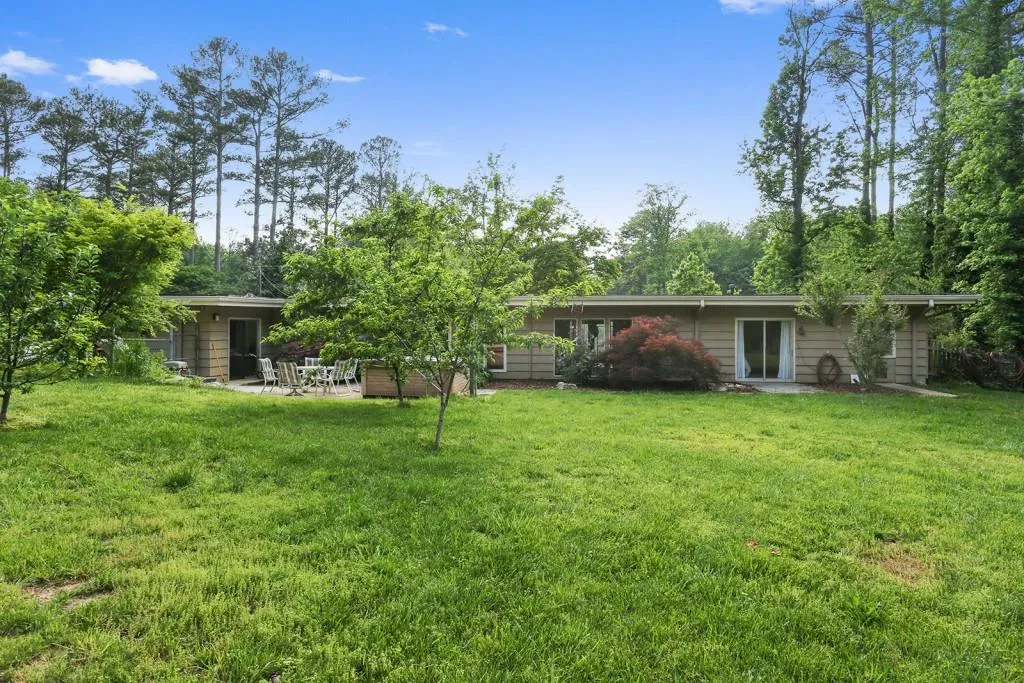 7355 Twin Branch Road, Sandy Springs, Georgia 30328, 4 Bedrooms Bedrooms, ,3 BathroomsBathrooms,Residential,Sold,7355 Twin Branch Road,5843784