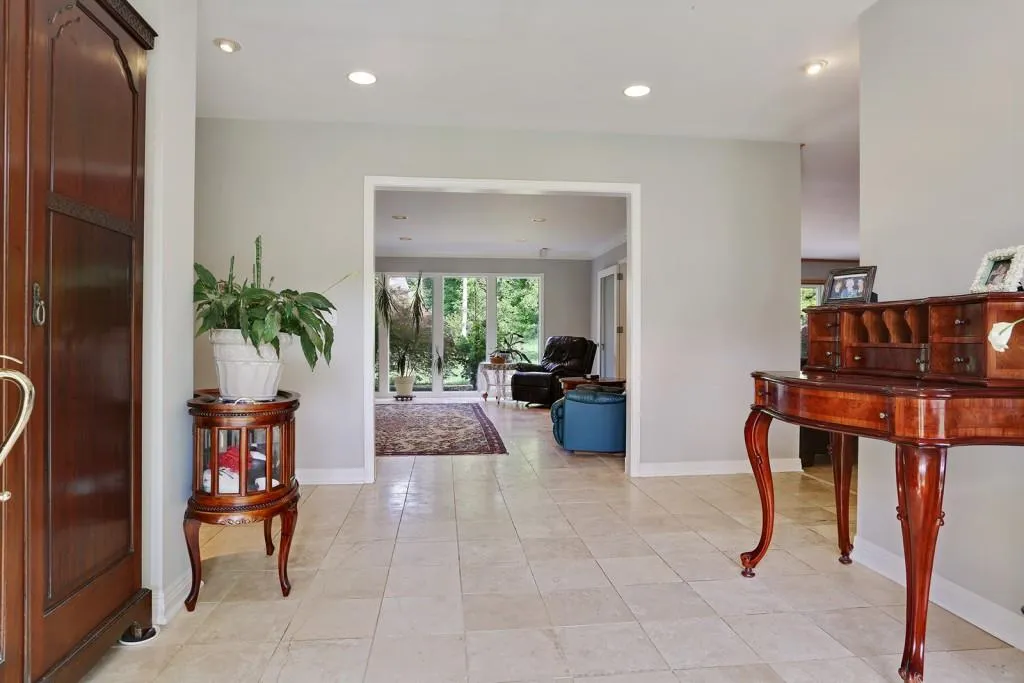 7355 Twin Branch Road, Sandy Springs, Georgia 30328, 4 Bedrooms Bedrooms, ,3 BathroomsBathrooms,Residential,Sold,7355 Twin Branch Road,5843784