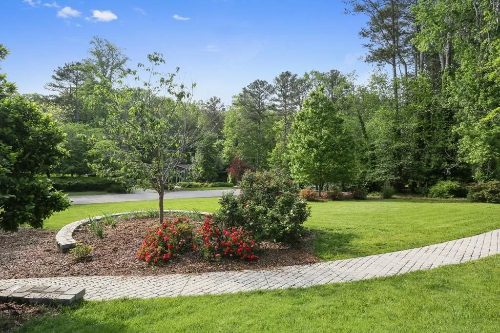 7355 Twin Branch Road, Sandy Springs, Georgia 30328, 4 Bedrooms Bedrooms, ,3 BathroomsBathrooms,Residential,Sold,7355 Twin Branch Road,5843784