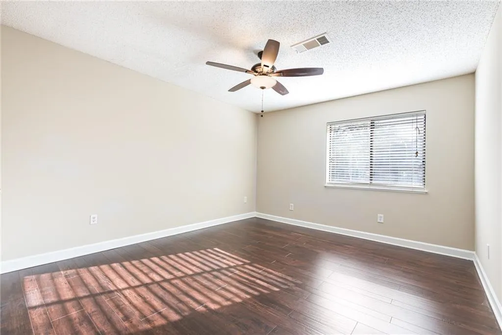 1606 Wingate Way Unit 1606, Sandy Springs, Georgia 30350, 1 Bedroom Bedrooms, ,1 BathroomBathrooms,Residential,Sold,1606 Wingate Way Unit 1606,6672563