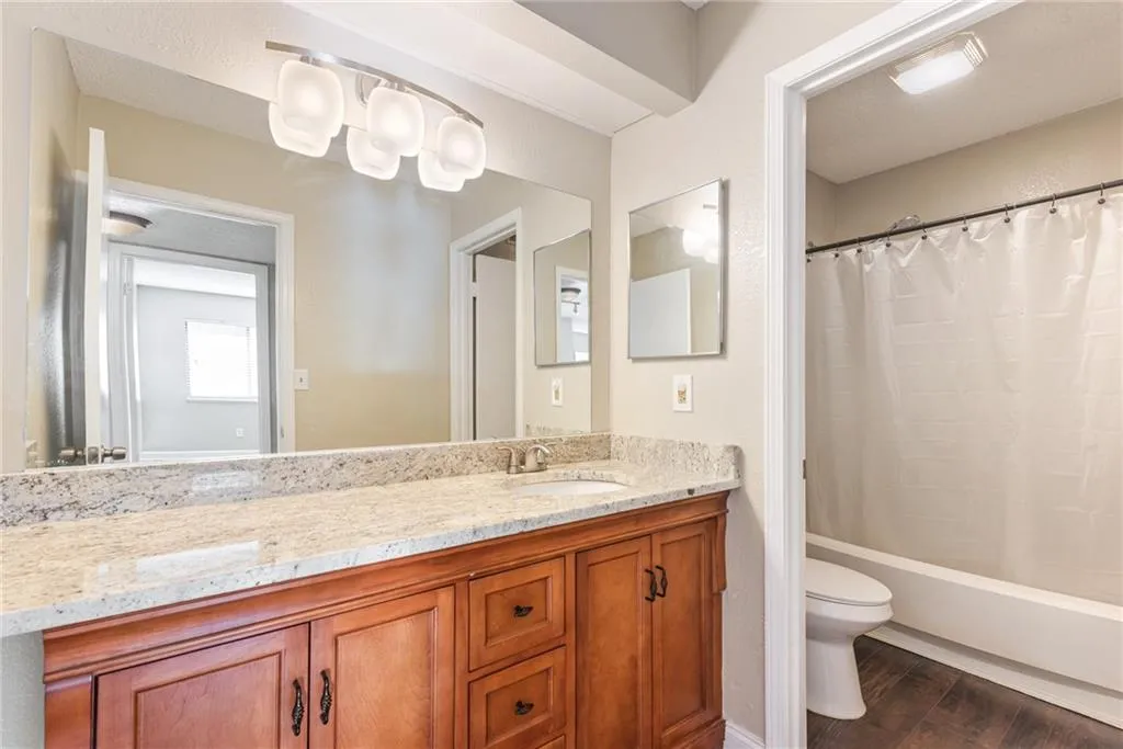 1606 Wingate Way Unit 1606, Sandy Springs, Georgia 30350, 1 Bedroom Bedrooms, ,1 BathroomBathrooms,Residential,Sold,1606 Wingate Way Unit 1606,6672563
