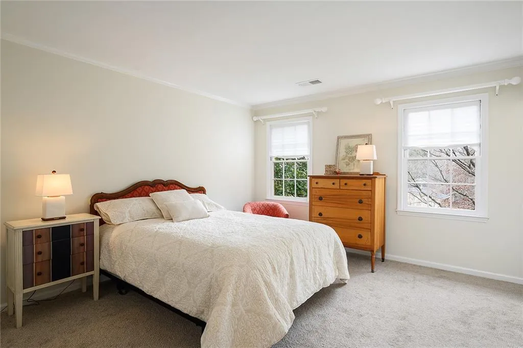 160 Zeblin Road, Atlanta, Georgia 30342, 5 Bedrooms Bedrooms, ,5 BathroomsBathrooms,Residential,Sold,160 Zeblin Road,6691285