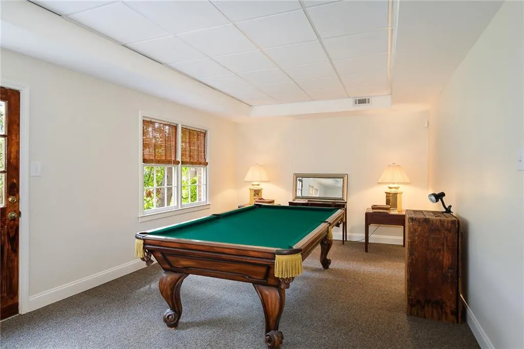 160 Zeblin Road, Atlanta, Georgia 30342, 5 Bedrooms Bedrooms, ,5 BathroomsBathrooms,Residential,Sold,160 Zeblin Road,6691285