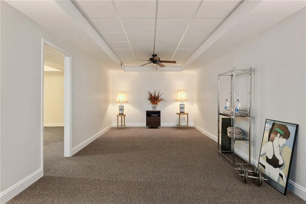 160 Zeblin Road, Atlanta, Georgia 30342, 5 Bedrooms Bedrooms, ,5 BathroomsBathrooms,Residential,Sold,160 Zeblin Road,6691285