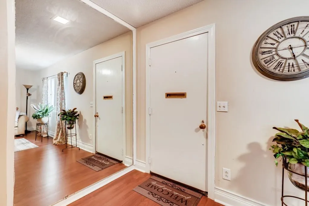 7354 Cardigan Circle Unit 4, Sandy Springs, Georgia 30328, 3 Bedrooms Bedrooms, ,3 BathroomsBathrooms,Residential,Sold,7354 Cardigan Circle Unit 4,6630492