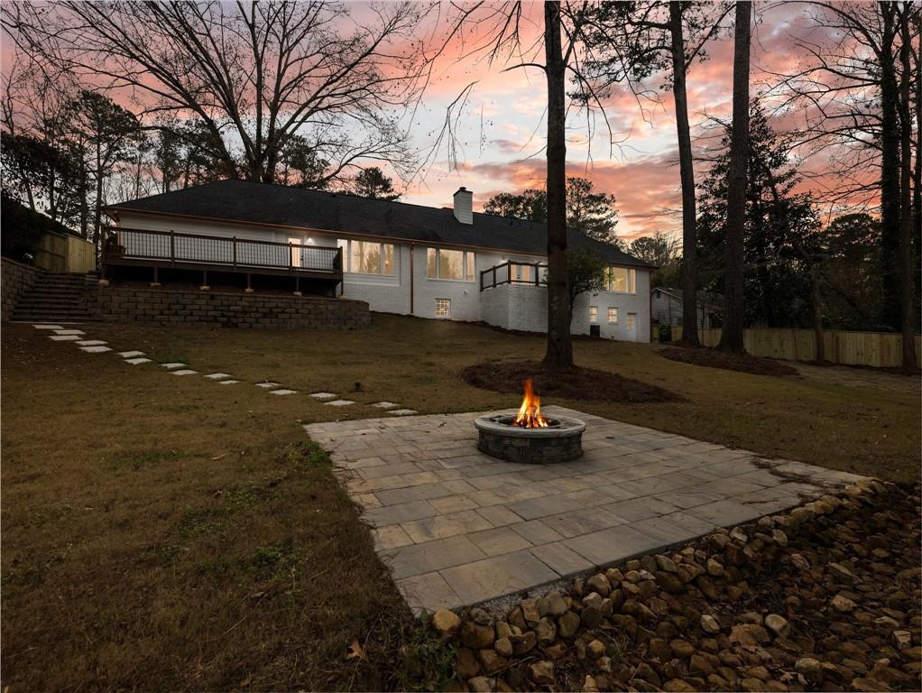 690 Amberidge Trail, Atlanta, Georgia 30328, 5 Bedrooms Bedrooms, ,5 BathroomsBathrooms,Residential,Sold,690 Amberidge Trail,7312346