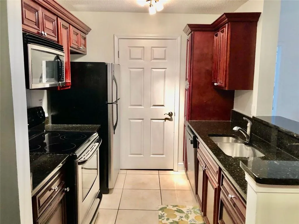 7303 Santa Fe Parkway Unit 7303, Atlanta, Georgia 30350, 2 Bedrooms Bedrooms, ,2 BathroomsBathrooms,Residential,Sold,7303 Santa Fe Parkway Unit 7303,7172743