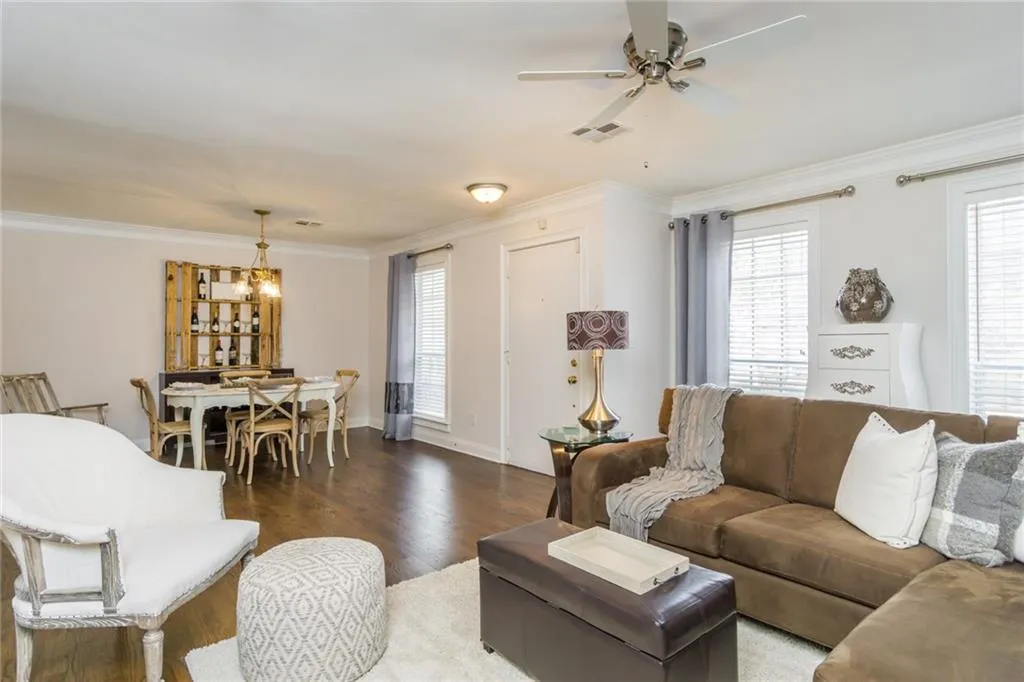 301 Masons Creek Circle, Atlanta, Georgia 30350, 3 Bedrooms Bedrooms, ,2 BathroomsBathrooms,Residential,Sold,301 Masons Creek Circle,5969024