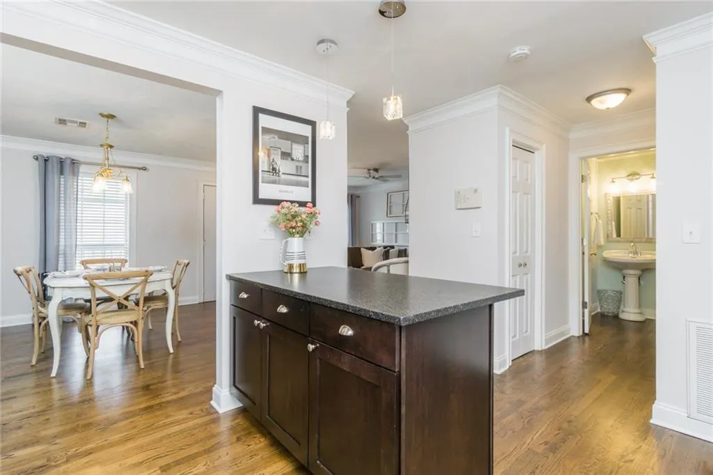 301 Masons Creek Circle, Atlanta, Georgia 30350, 3 Bedrooms Bedrooms, ,2 BathroomsBathrooms,Residential,Sold,301 Masons Creek Circle,5969024