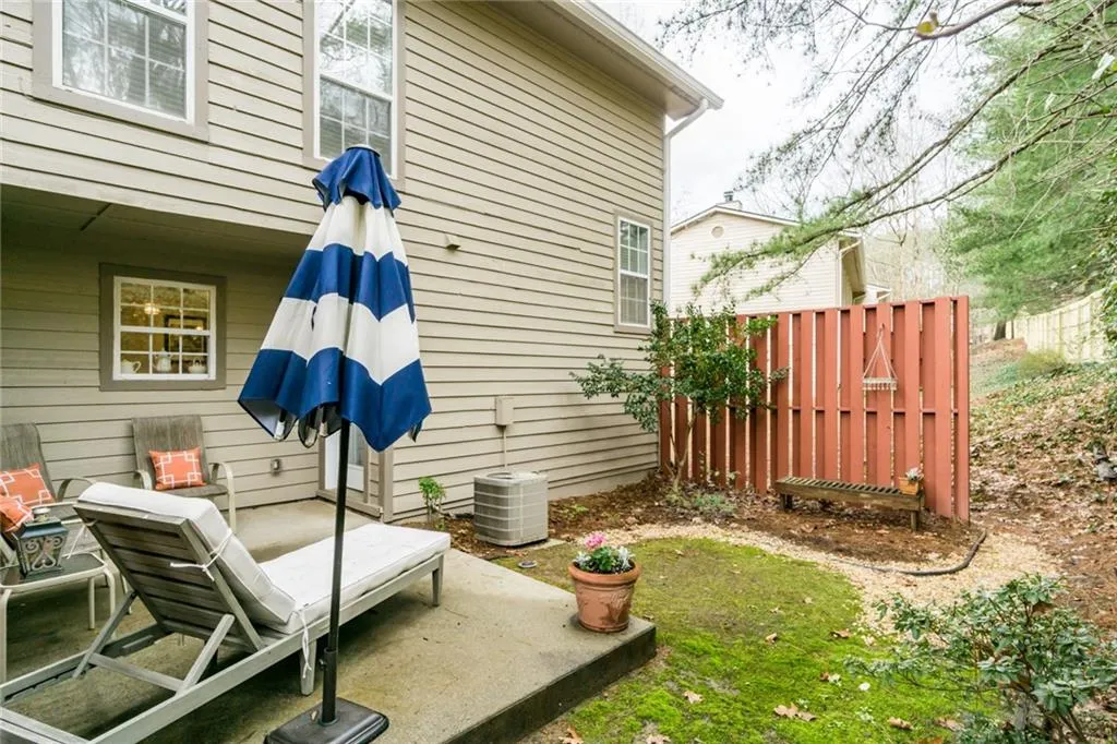 301 Masons Creek Circle, Atlanta, Georgia 30350, 3 Bedrooms Bedrooms, ,2 BathroomsBathrooms,Residential,Sold,301 Masons Creek Circle,5969024