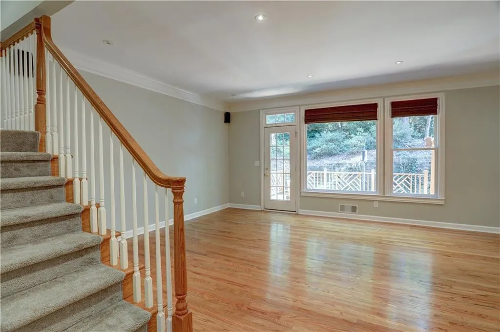 11 Carrington Way, Atlanta, Georgia 30328, 3 Bedrooms Bedrooms, ,3 BathroomsBathrooms,Residential,Sold,11 Carrington Way,6643851