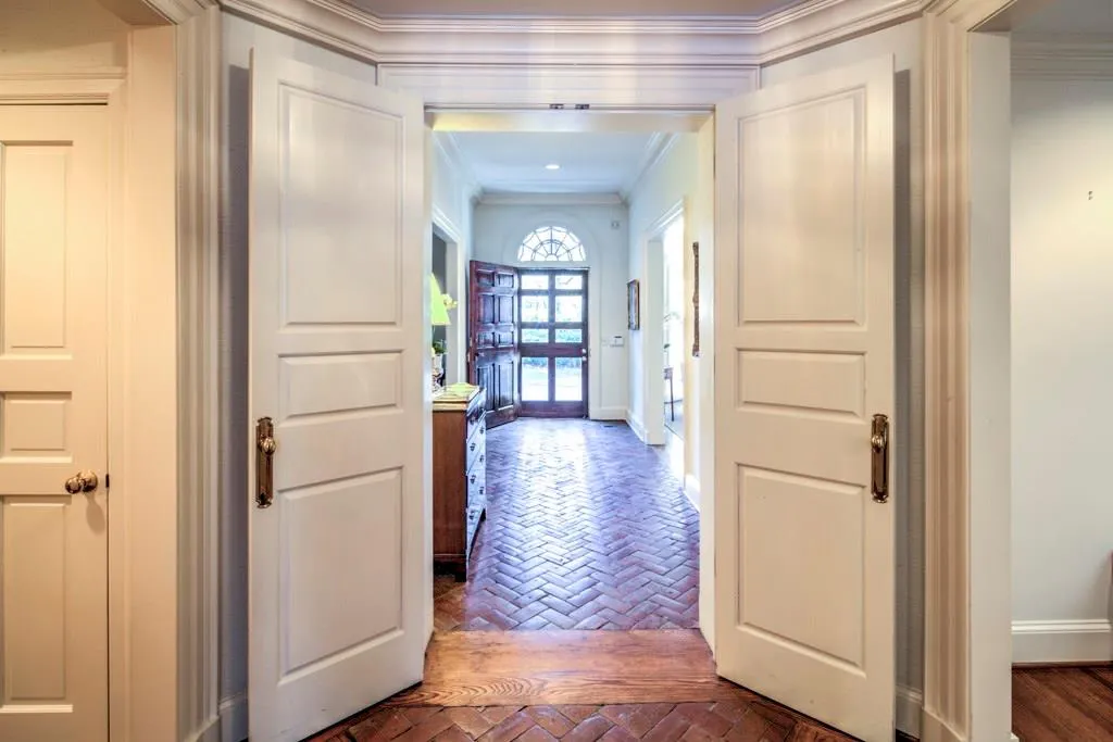 3467 Pinestream Road Nw, Atlanta, Georgia 30327, 5 Bedrooms Bedrooms, ,4 BathroomsBathrooms,Residential,Sold,3467 Pinestream Road Nw,5949628