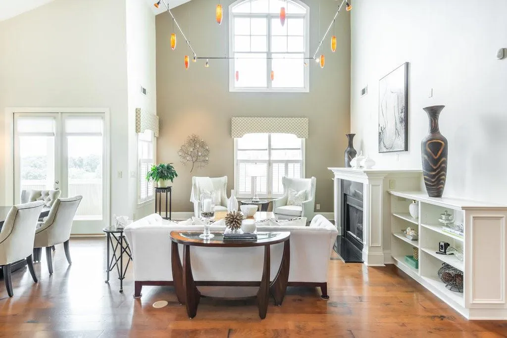 6060 City Walk Lane Unit 403, Sandy Springs, Georgia 30328, 3 Bedrooms Bedrooms, ,3 BathroomsBathrooms,Residential,Sold,6060 City Walk Lane Unit 403,7254965